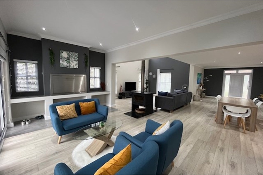 To Let 4 Bedroom Property for Rent in Croydon Olive Estate Western Cape